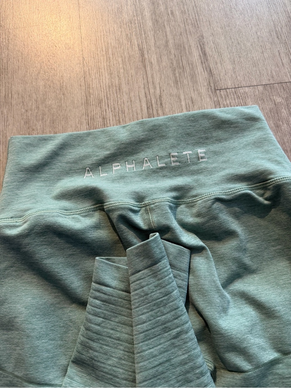 Alphalete High-Waist Leggings in Sage Green